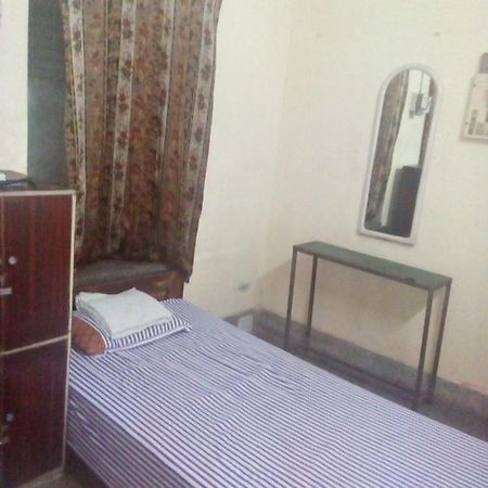 Apro Apartment Колката Екстериор снимка